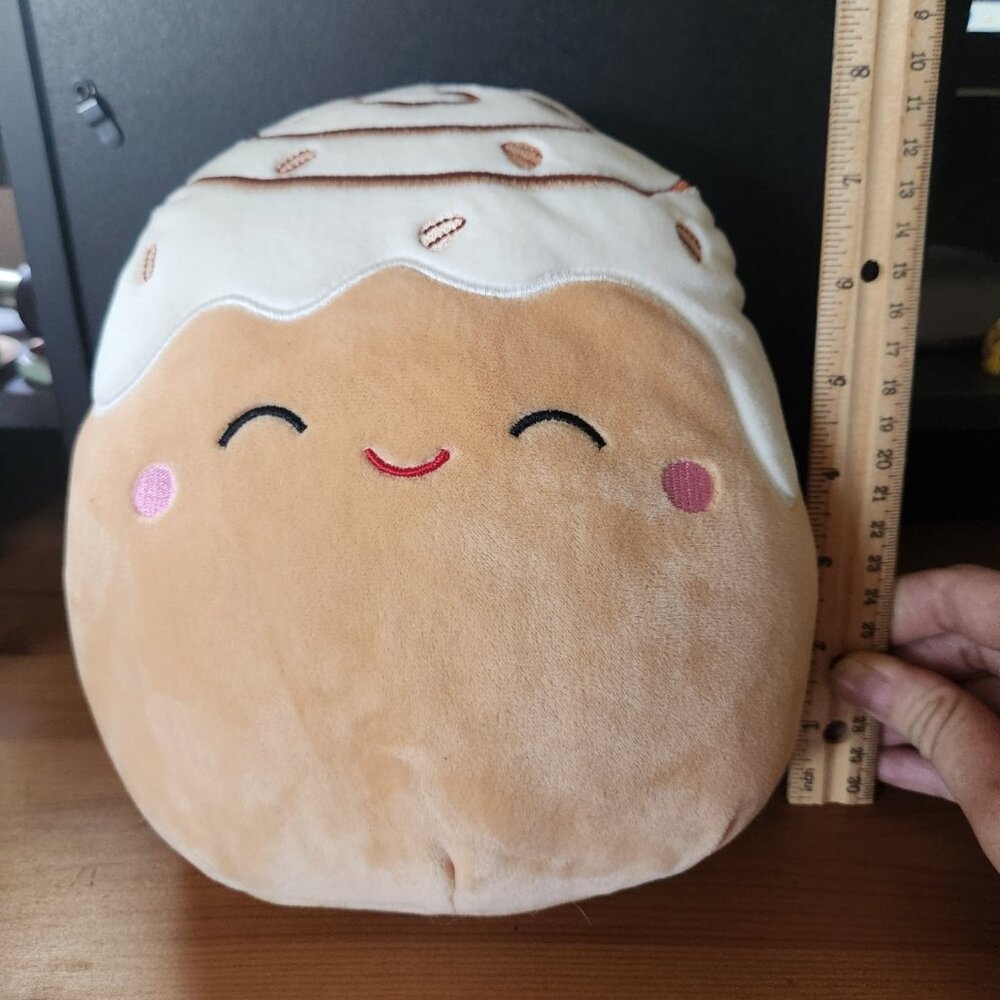 8" Chanel Cinnamon Roll Squishmallow